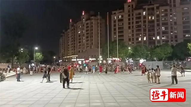 绍兴这个广场终于开放了！(图2)