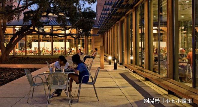 羡慕哭了！住在「全美最好的大学宿舍」到底有多幸福？(图3)
