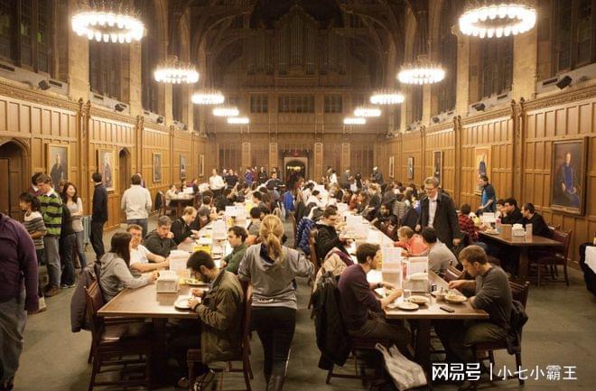 羡慕哭了！住在「全美最好的大学宿舍」到底有多幸福？(图8)