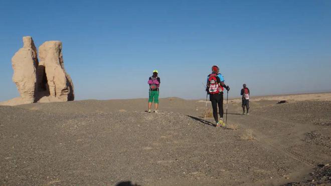 八百流沙前传：五位“骠骑大将军”回首十年梦开始的地方(图14)