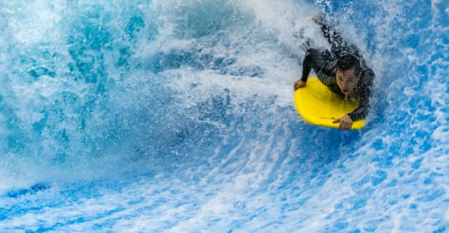 活动跳伞+攀岩还有更多极限运动等你体验赶紧报名吧