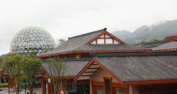 活动跳伞+攀岩还有更多极限运动等你体验赶紧报名吧(图2)