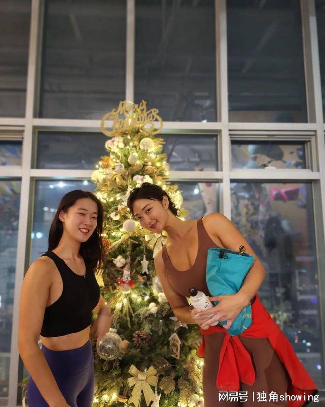 室内攀岩健身新玩法这个装备必备！(图2)