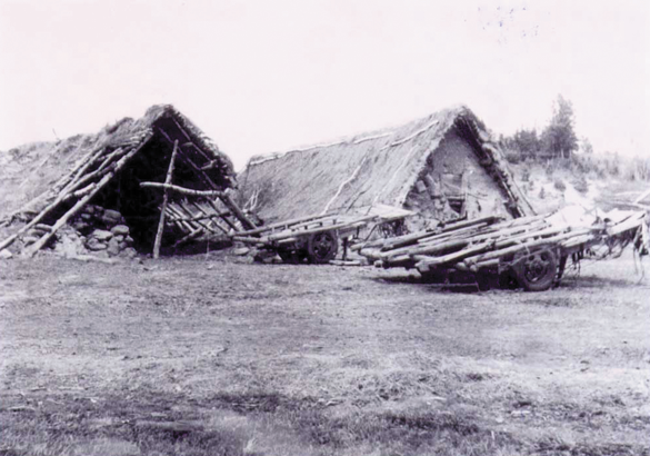 二人成队+三代坚守+四季无休+五层独楼=？(图6)