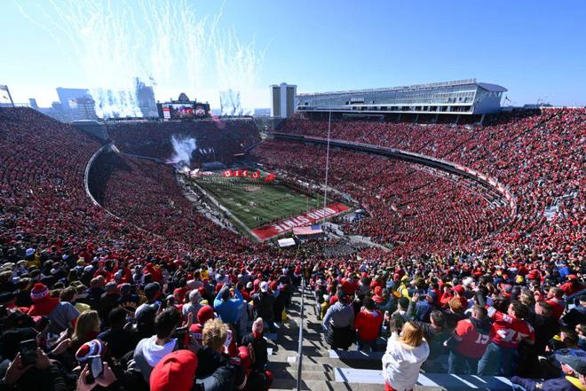 美国有哪些不高但就读体验超棒的大学？刚开学我就真香了(图9)