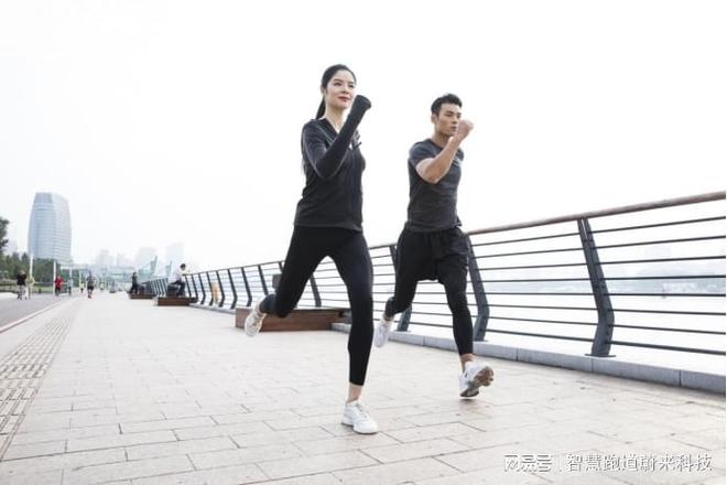 大学生跑圈高效减脂的秘密武器(图2)