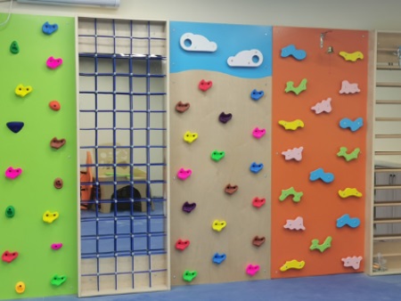 户外人工攀岩墙怎么做？(图2)