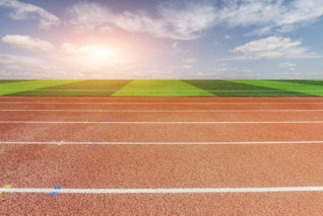 塑胶跑道验收规范GB36246-2018