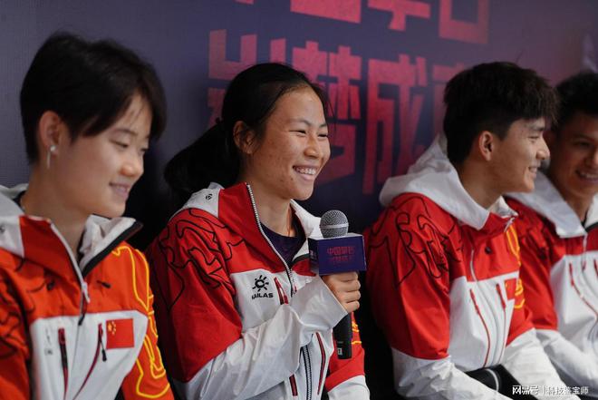 中国攀岩队载誉归来做客凯乐石与岩友分享心路(图2)