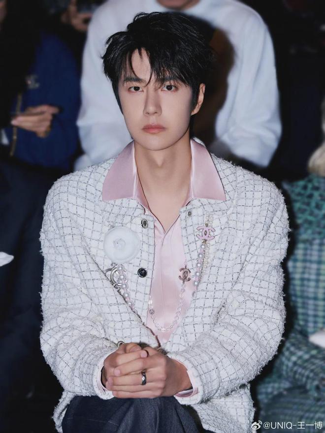 王一博新年新动态！(图1)