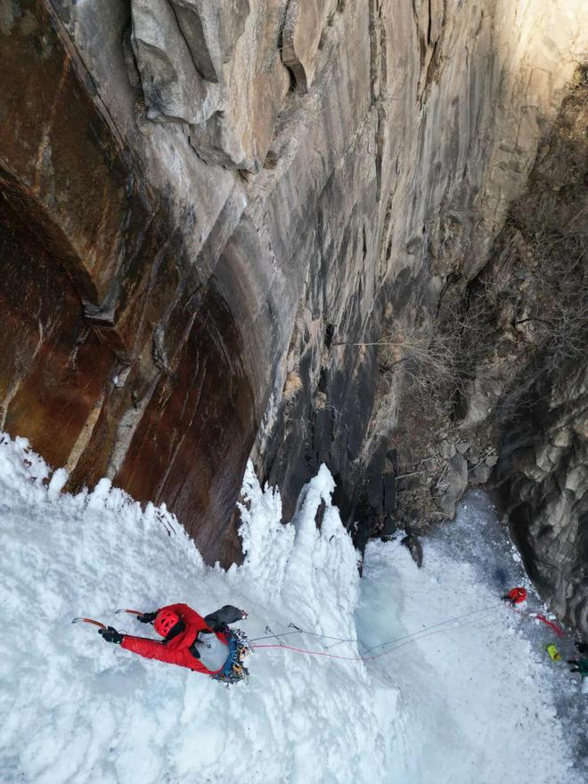 2025新手攀冰入门指南(图10)