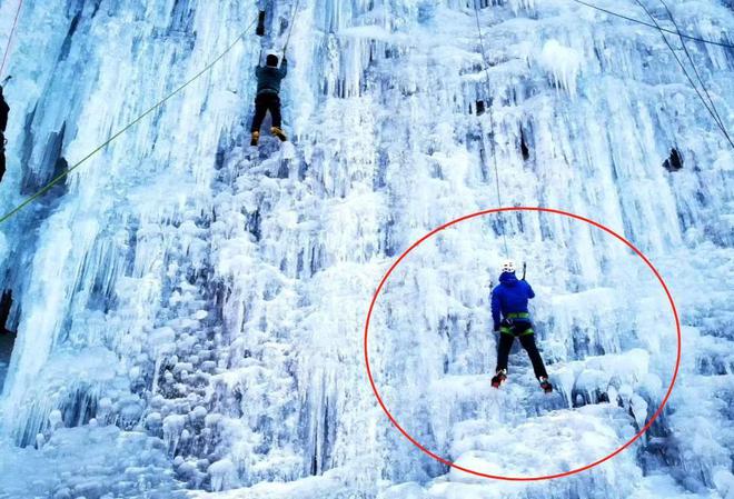 曝王一博在北京挑战攀冰装备简陋冻得鼻脸通红10月份刚受重伤(图8)