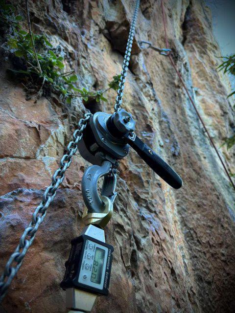 开屏观察｜在西山峭壁上攀岩会破坏自然景观吗？景区回应(图8)