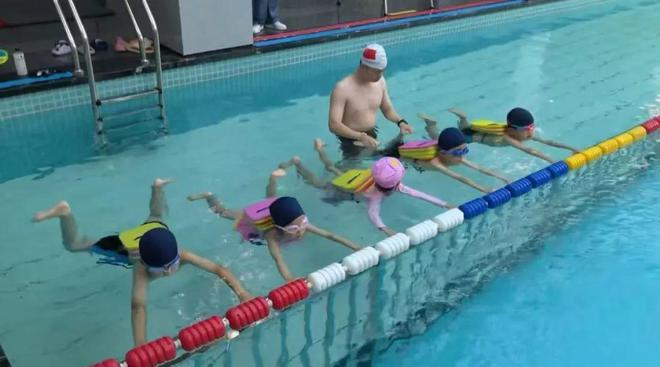 湖南顺府置业有限公司顺府江屿城项目交付揭牌仪式隆重举行(图24)