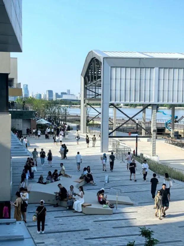 2024上海最新爆火滨水街区商业——GateM西岸梦中心(图14)
