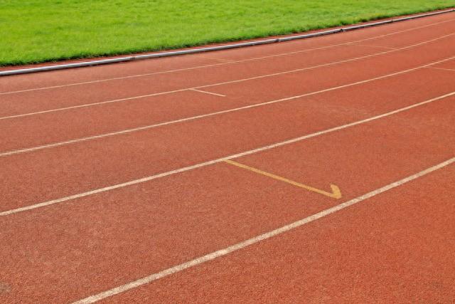 2023年塑胶跑道验收标准及规范(图2)