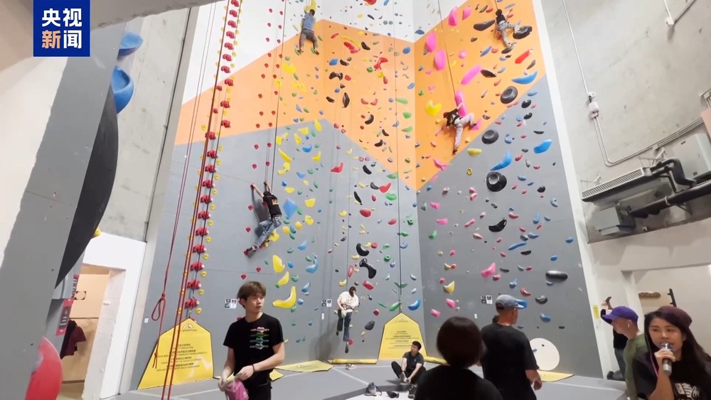 新秀、新景、新时尚释放消费潜力