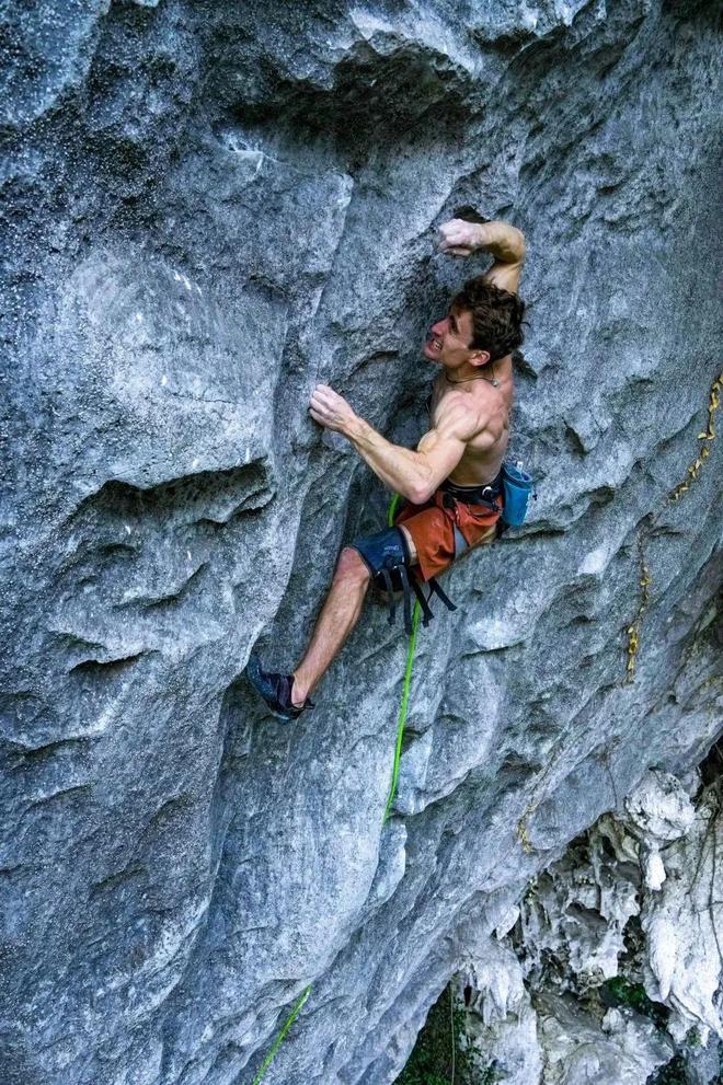 全球迎来首个世界冰川日；SebBouin完成中国难度最高攀岩线路“射雕”犀牛说(图6)