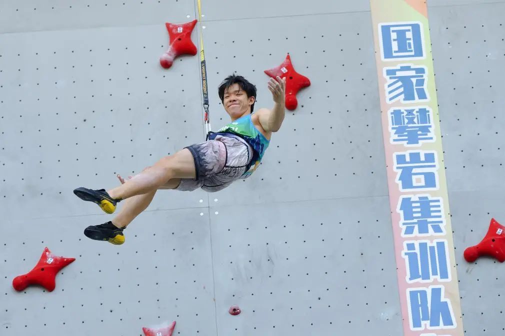 15岁超世界纪录！