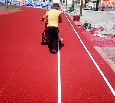 全塑型塑胶跑道施工(图2)