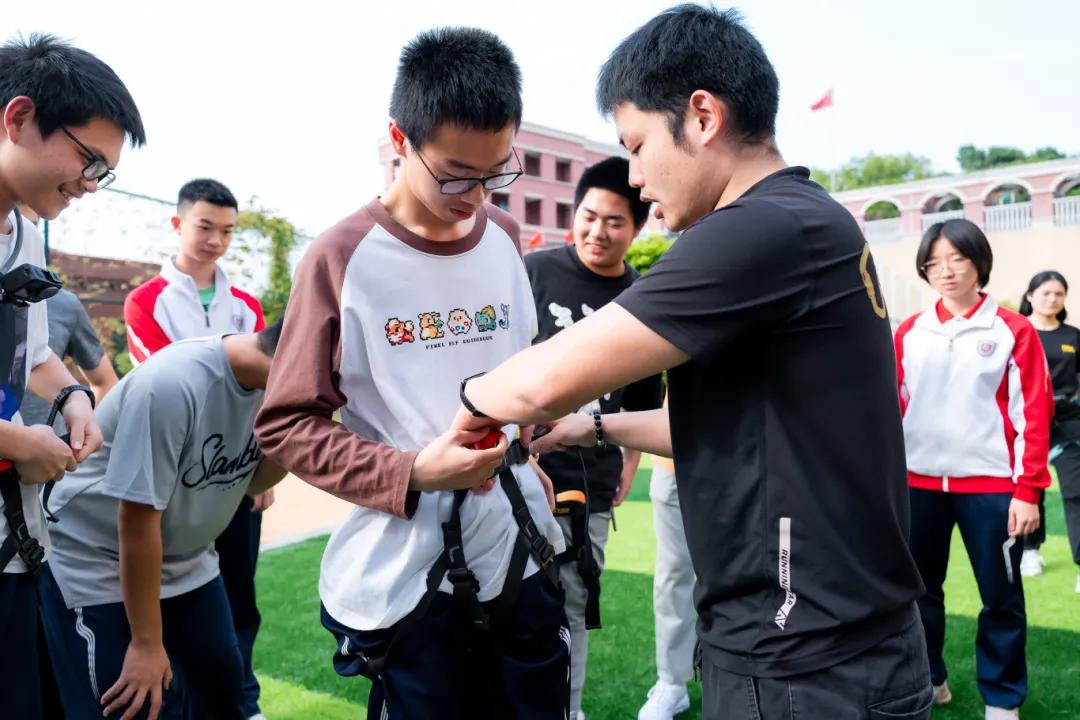 福州首家！这所“老八所”启用攀岩墙！(图3)
