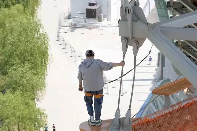 首钢滑雪大跳台再上《新闻联播》“顽酷心跳塔”等你来挑战(图4)