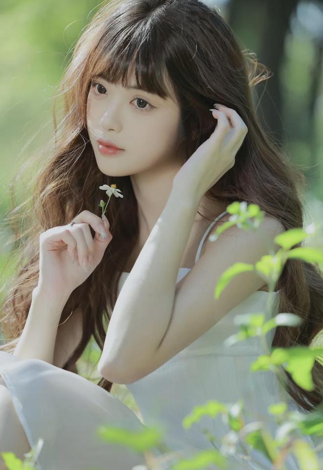 黄色美女40岁看看(图1)