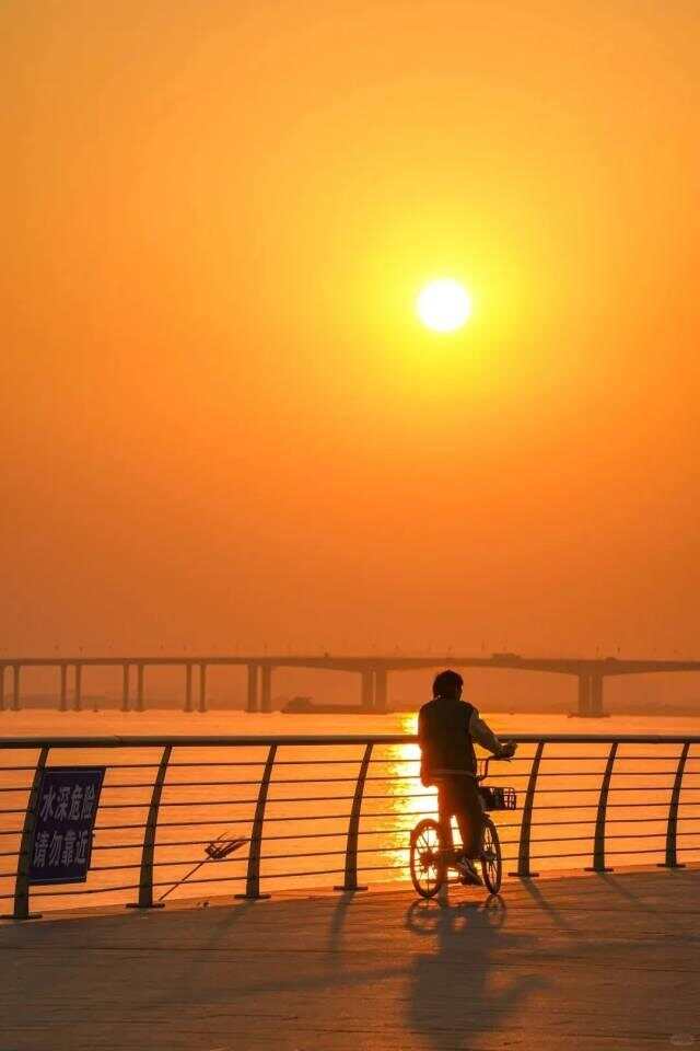 羊城朝你比个“夜”！五种广式新生活天黑才能享受(图5)
