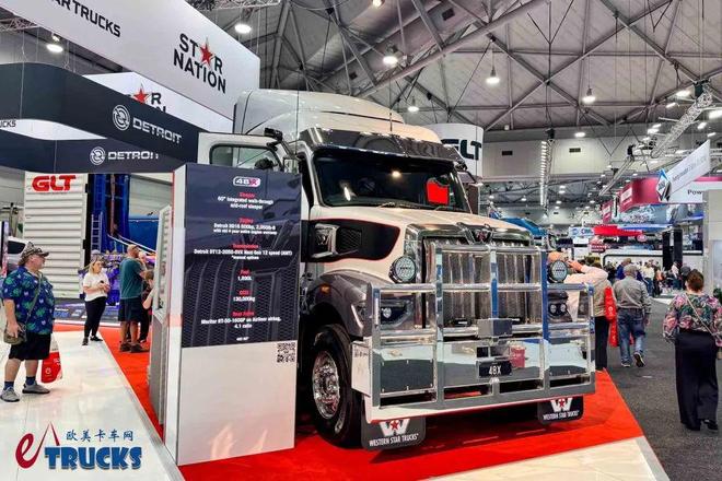带你逛2025布里斯班卡车展·欧卡篇：新一代太脱拉凤凰、依维柯左右双驾车型亮相(图1)