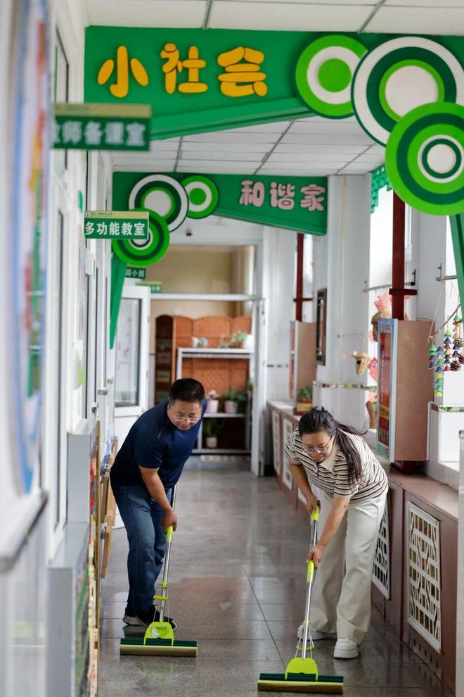 密云这所小学开学前保留洪水水位线！(图6)