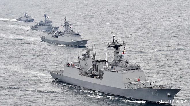 朝鲜驱逐舰终于扶正舰艏彻底断开修复有多大的困难？(图8)