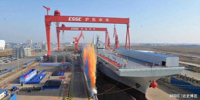 朝鲜驱逐舰终于扶正舰艏彻底断开修复有多大的困难？(图7)