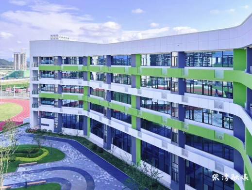 十堰三所义务教育新学校投用新增6600个学位