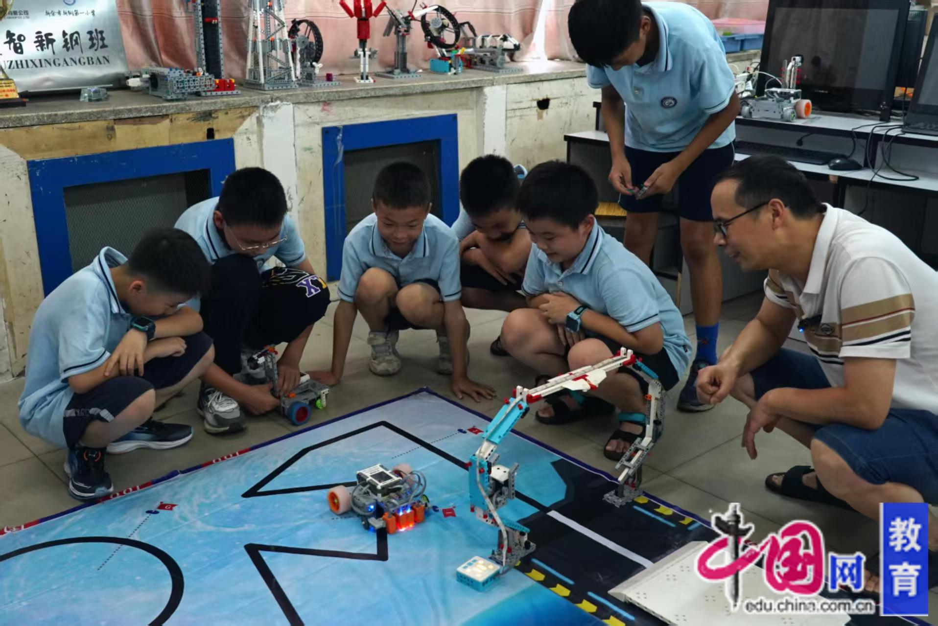 “钢花”异彩别样红——新余市新钢一小赋能强技活力四射(图3)