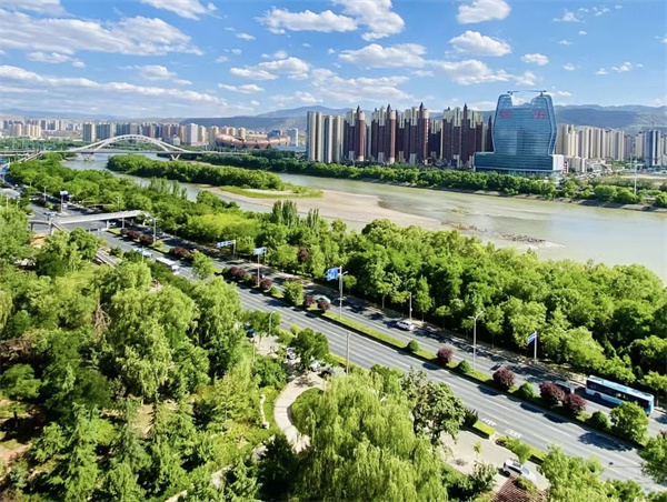 治河护绿齐发力宜居宜游展新貌——兰州以生态实效绘就山清水秀城美新图景(图2)