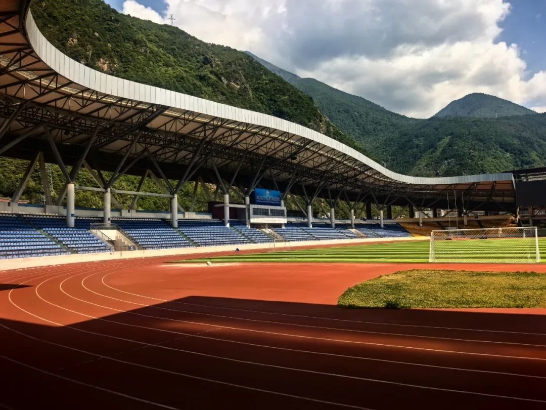 公益金宣传月6走进甘孜：体彩公益金普惠高原儿女(图1)