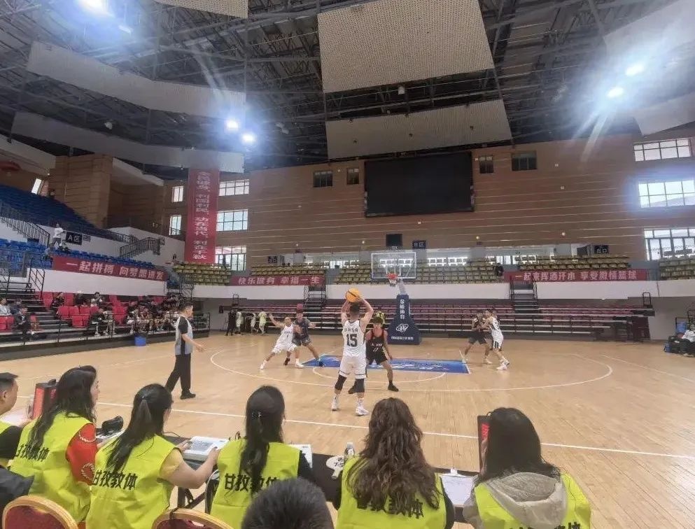 公益金宣传月6走进甘孜：体彩公益金普惠高原儿女(图2)