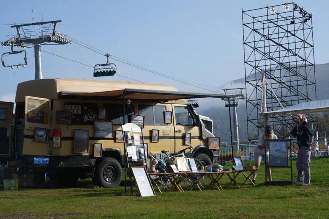 《户外探险》变成了一辆车开进了Columbia 玩徒派对(图12)