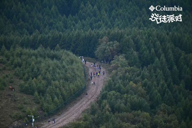 《户外探险》变成了一辆车开进了Columbia 玩徒派对(图9)