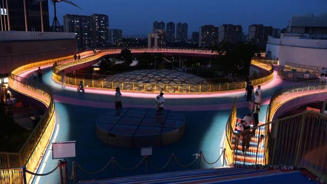 邂逅剧场、森林与星空？南翔印象城MEGA解锁“另一种生活”(图8)