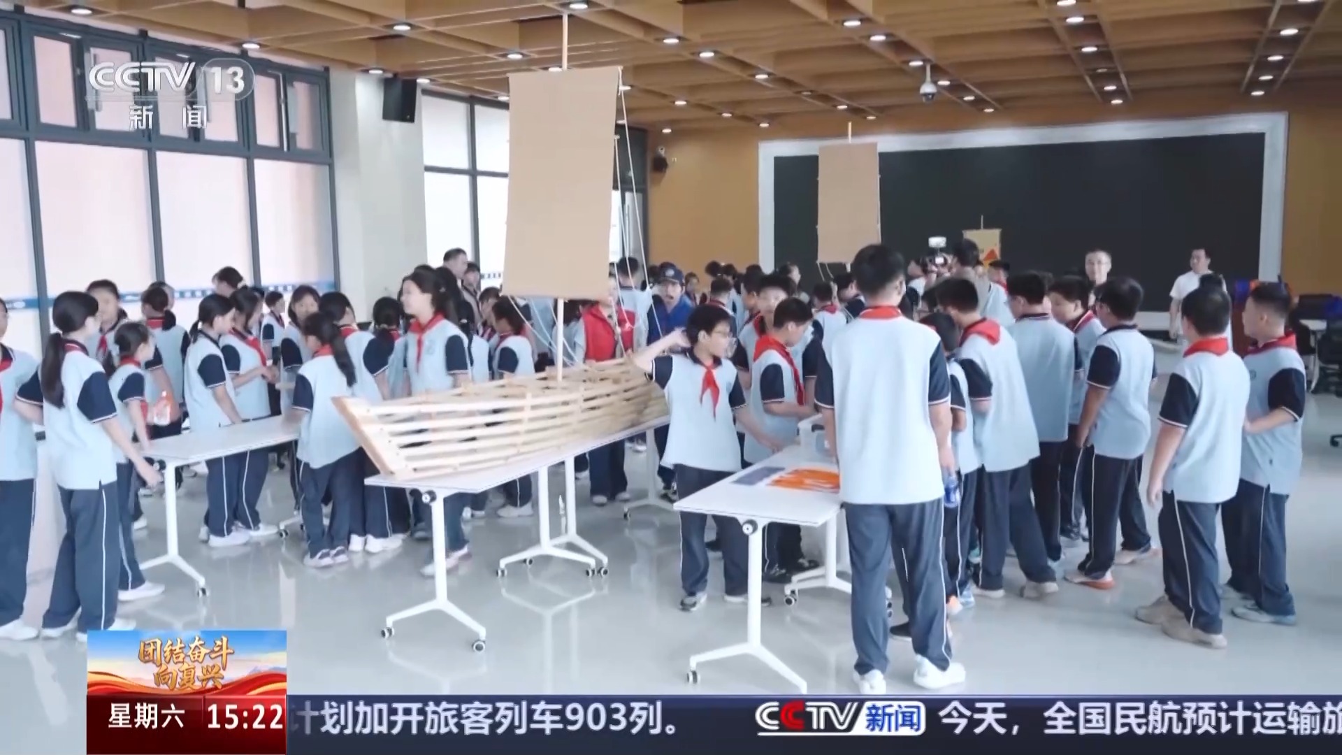 零距离感受“大国重器”工业+旅游解锁假期新体验(图2)