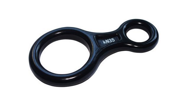 攀岩看技术技术靠装备玩攀岩这些器械不能少(图8)