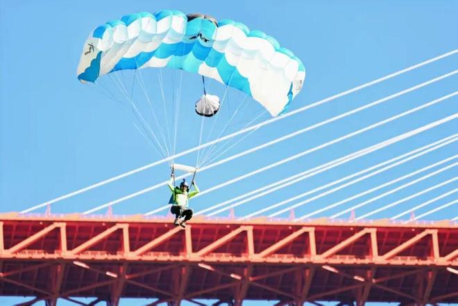 从更高处起飞贵州桥旅体融合进入30时代(图5)