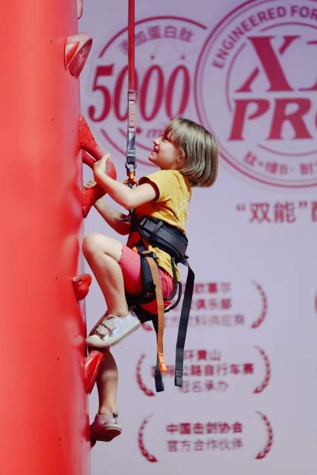 高难度动作点亮西岸！在FISE现场直击“极限大咖”的超燃瞬间(图3)