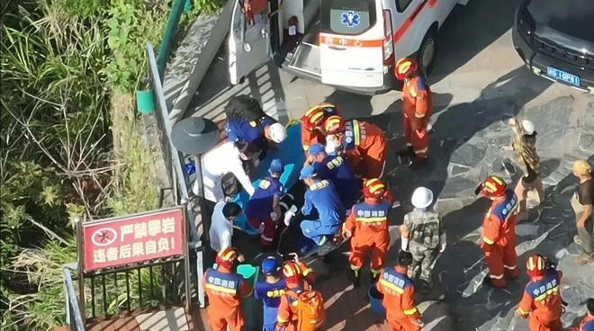 危险！岩降时突发意外金华一女子从12米岩壁高坠！(图5)