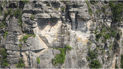 危险！岩降时突发意外金华一女子从12米岩壁高坠！(图4)