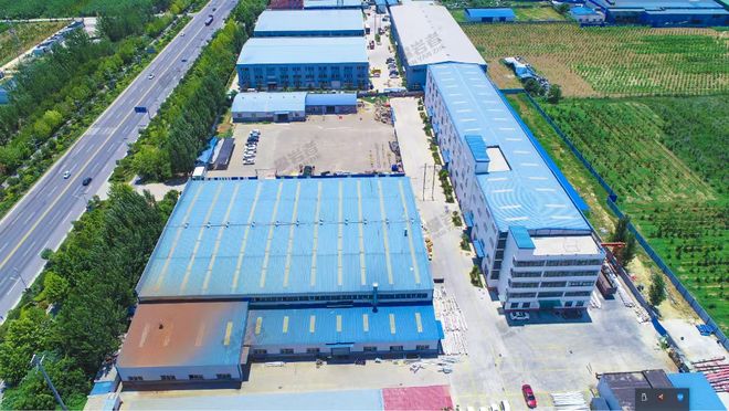 人工攀岩墙在校园环境中的应用