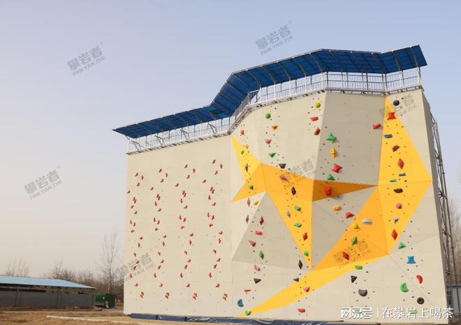 标准速度攀岩墙的规格与岩点布局详解。(图3)