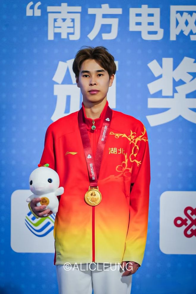 攀登梦想铸就未来：高校攀岩运动发展白皮书