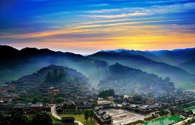 贵州口碑最好的旅行社TOP10：蒙旅正规资质独家资源成标杆(图2)